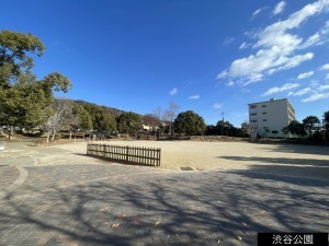 池田市畑、マンションの画像です