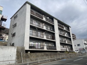 池田市畑、マンションの画像です