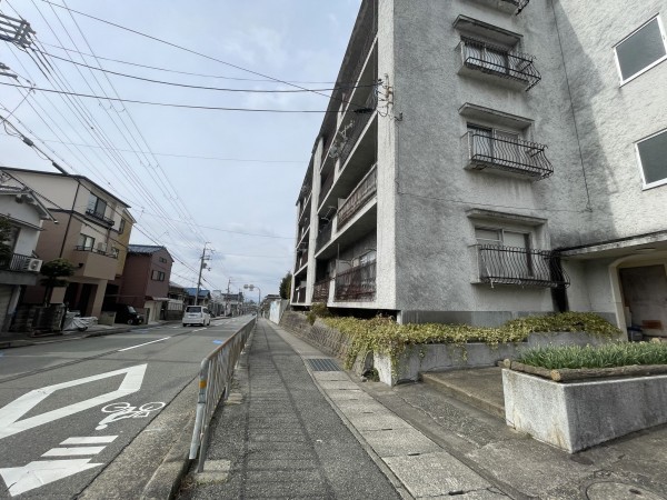 池田市畑、マンションの画像です