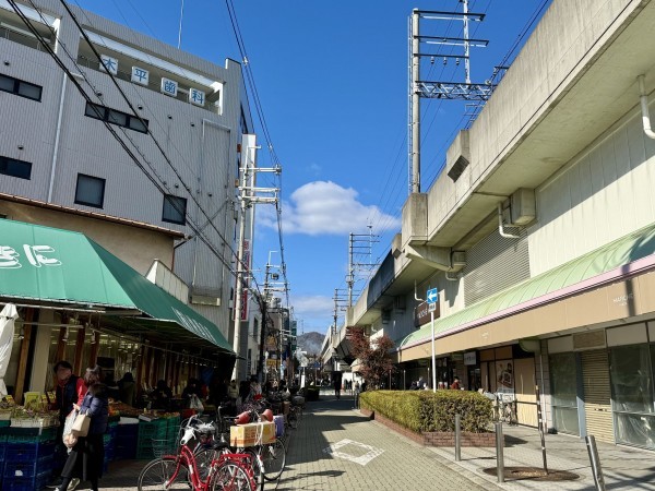 池田市栄本町、マンションの画像です