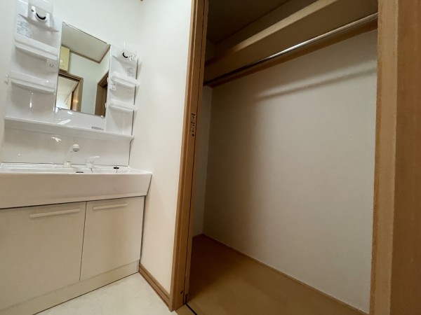 池田市綾羽、中古一戸建ての画像です