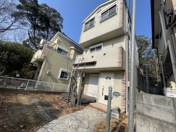 池田市綾羽、中古一戸建ての画像です