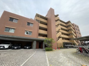 池田市井口堂、マンションの画像です