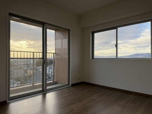 池田市井口堂、マンションの画像です