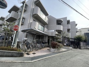 池田市神田、マンションの画像です