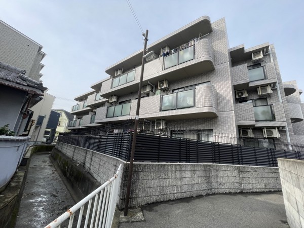 池田市神田、マンションの画像です