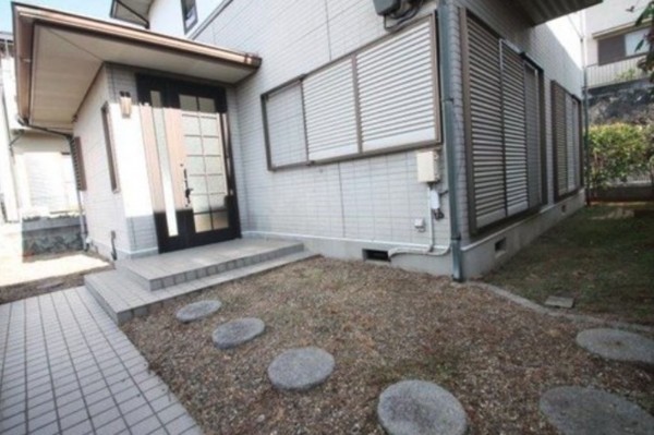 池田市伏尾台、中古一戸建ての画像です