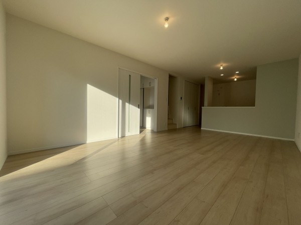 池田市旭丘、新築一戸建ての画像です