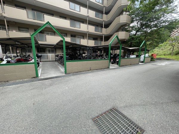 池田市伏尾町、マンションの画像です