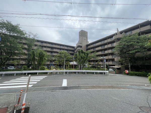 池田市伏尾町、マンションの画像です
