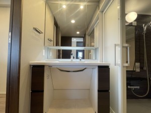 池田市栄本町、マンションの画像です