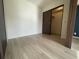 池田市栄本町、マンションの画像です