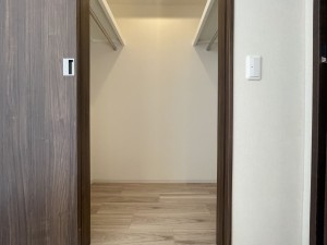 池田市栄本町、マンションの画像です