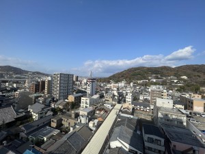 池田市栄本町、マンションの画像です