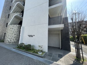 池田市満寿美町、マンションの画像です