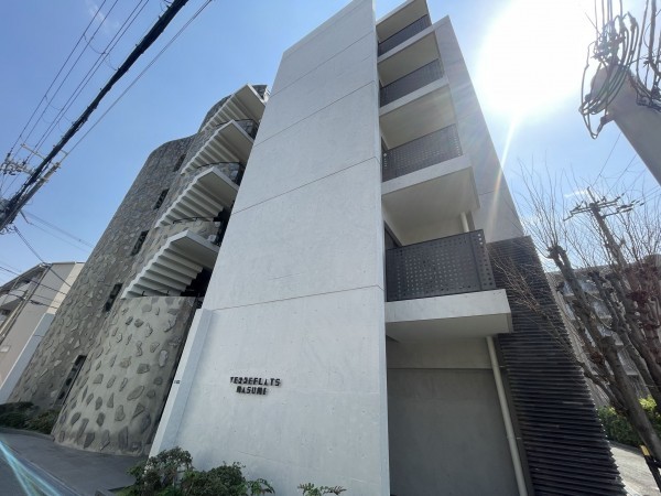 池田市満寿美町、マンションの画像です