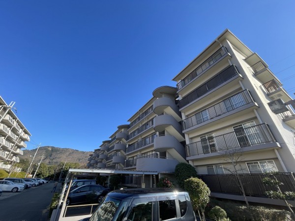 池田市伏尾台、マンションの画像です