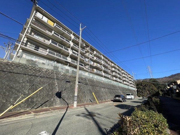池田市伏尾台、マンションの画像です