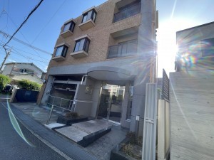 池田市天神、マンションの画像です