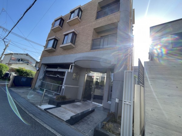 池田市天神、マンションの画像です