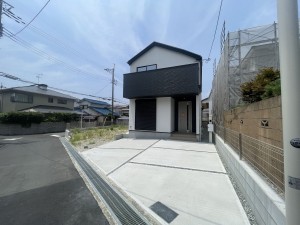 池田市旭丘、新築一戸建ての画像です