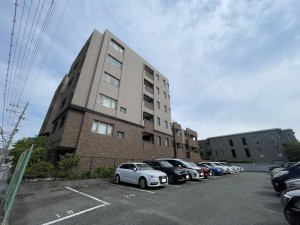 池田市満寿美町、マンションの画像です