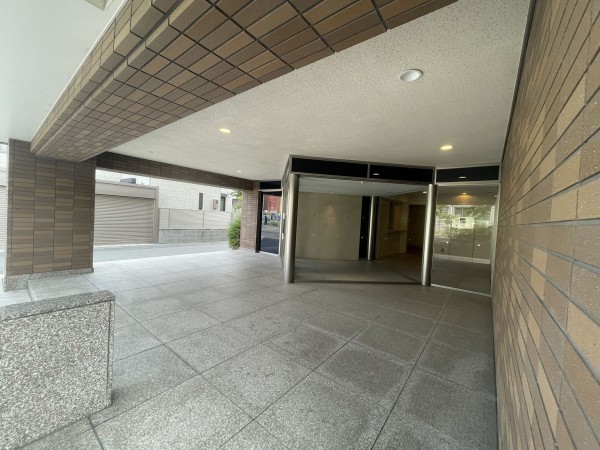 池田市満寿美町、マンションの画像です