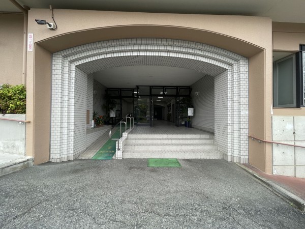 池田市伏尾町、マンションの画像です