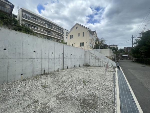 池田市五月丘、土地の画像です