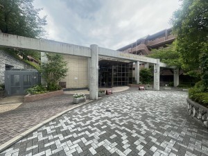 池田市五月丘、マンションの画像です
