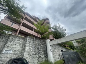 池田市五月丘、マンションの画像です