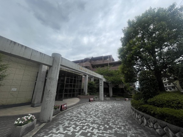 池田市五月丘、マンションの画像です