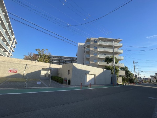 池田市畑、マンションの画像です