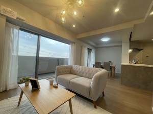 池田市五月丘、マンションの画像です