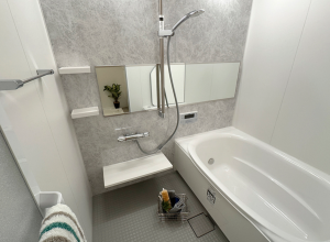 川西市寺畑、マンションの画像です