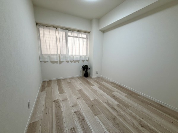 川西市寺畑、マンションの画像です