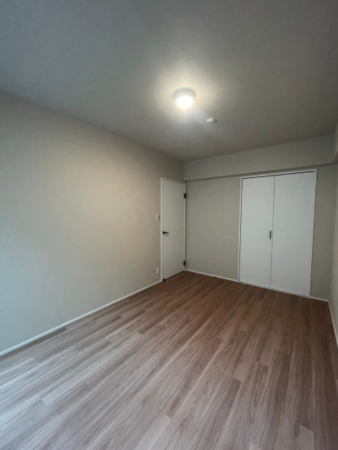 宝塚市雲雀丘山手、マンションの画像です