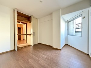 池田市畑、マンションの画像です