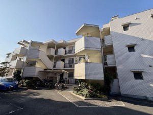 池田市畑、マンションの画像です