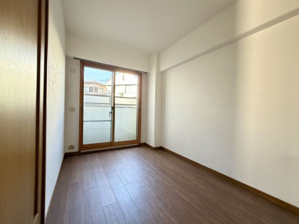 池田市畑、マンションの画像です