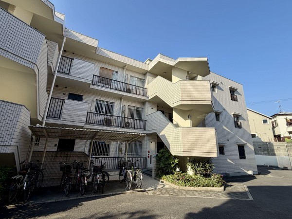 池田市畑、マンションの画像です