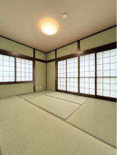 宝塚市雲雀丘山手、中古一戸建ての画像です