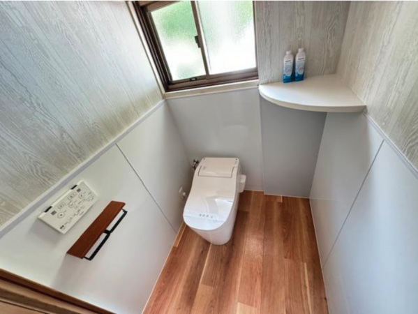 宝塚市花屋敷松ガ丘、中古一戸建ての画像です