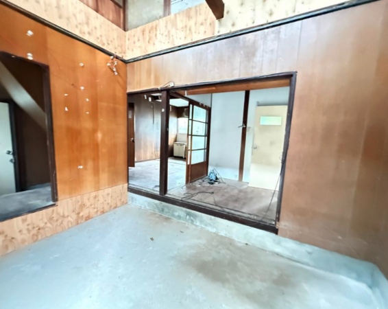 宝塚市雲雀丘山手、中古一戸建ての画像です