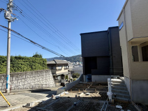 川西市花屋敷、新築一戸建ての画像です