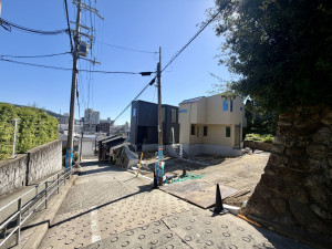 川西市花屋敷、新築一戸建ての画像です