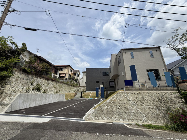 宝塚市花屋敷荘園、新築一戸建ての画像です
