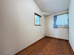 宝塚市雲雀丘山手、中古一戸建ての画像です