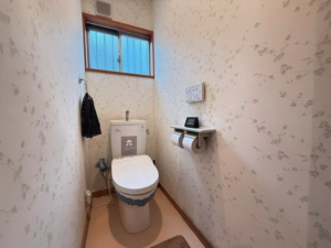 宝塚市雲雀丘山手、中古一戸建ての画像です