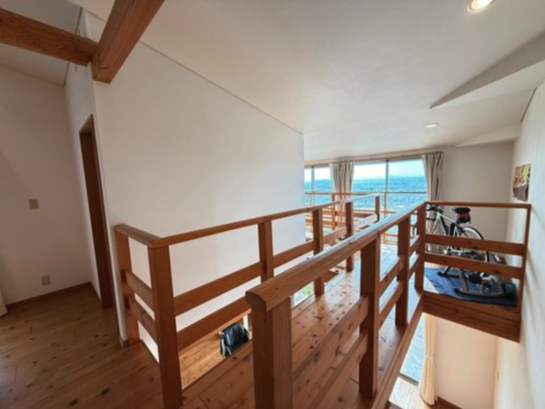 宝塚市雲雀丘山手、中古一戸建ての画像です